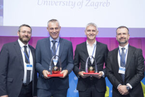 DOK-ING receiving the Academic Oscar